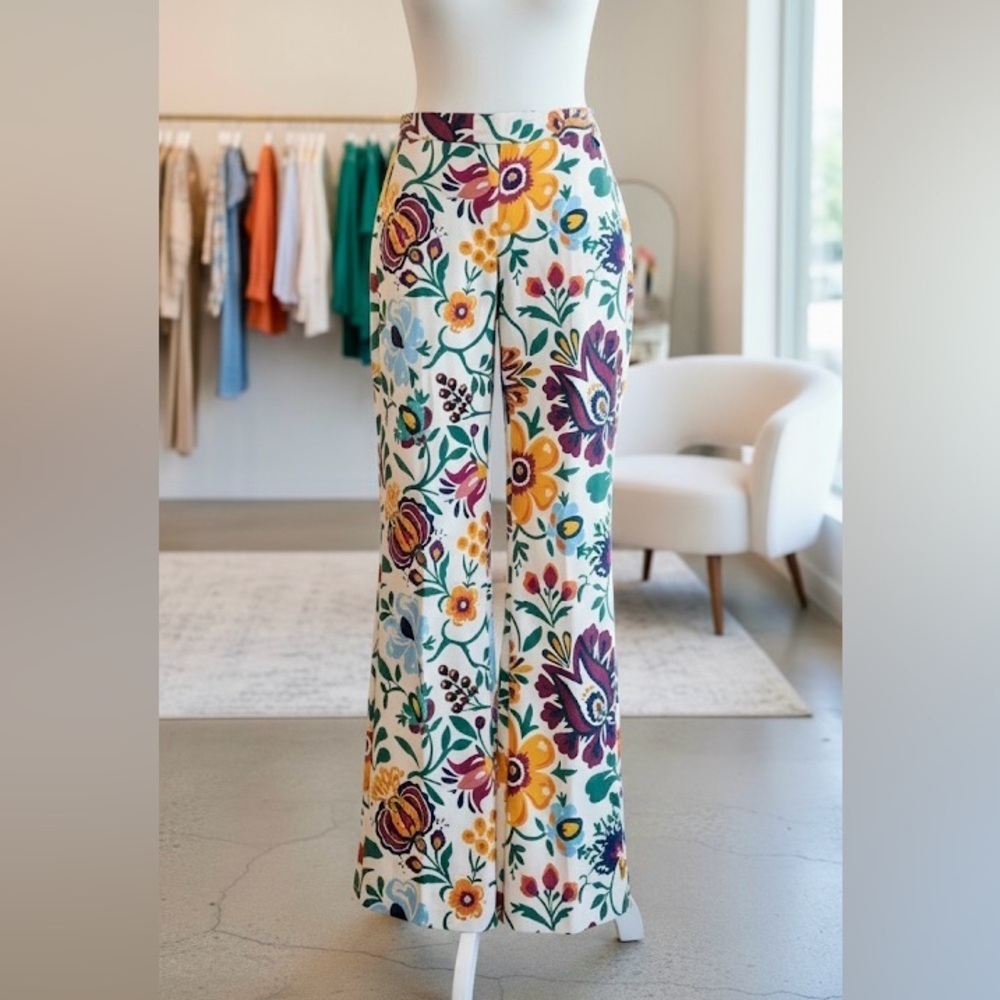 LA DoubleJ Saturday Night Multicolor Floral Flare Pants, size 28